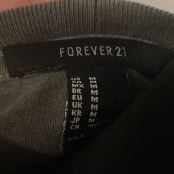 Forever 21 Gray Dress Tee Size M - Picture 4 of 4